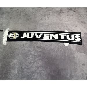 Juventus FC Soccer Scarf Black White Striped Logo Italy Fan Gear C29-24